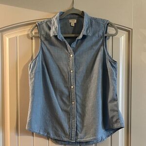 J Crew size Large sleeveless top.
